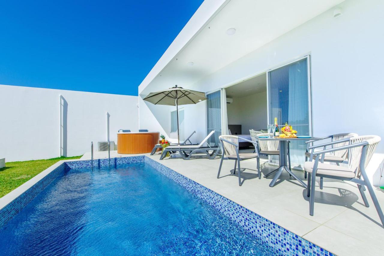 Crystal Villa Bayside Miyakojima  Exterior foto