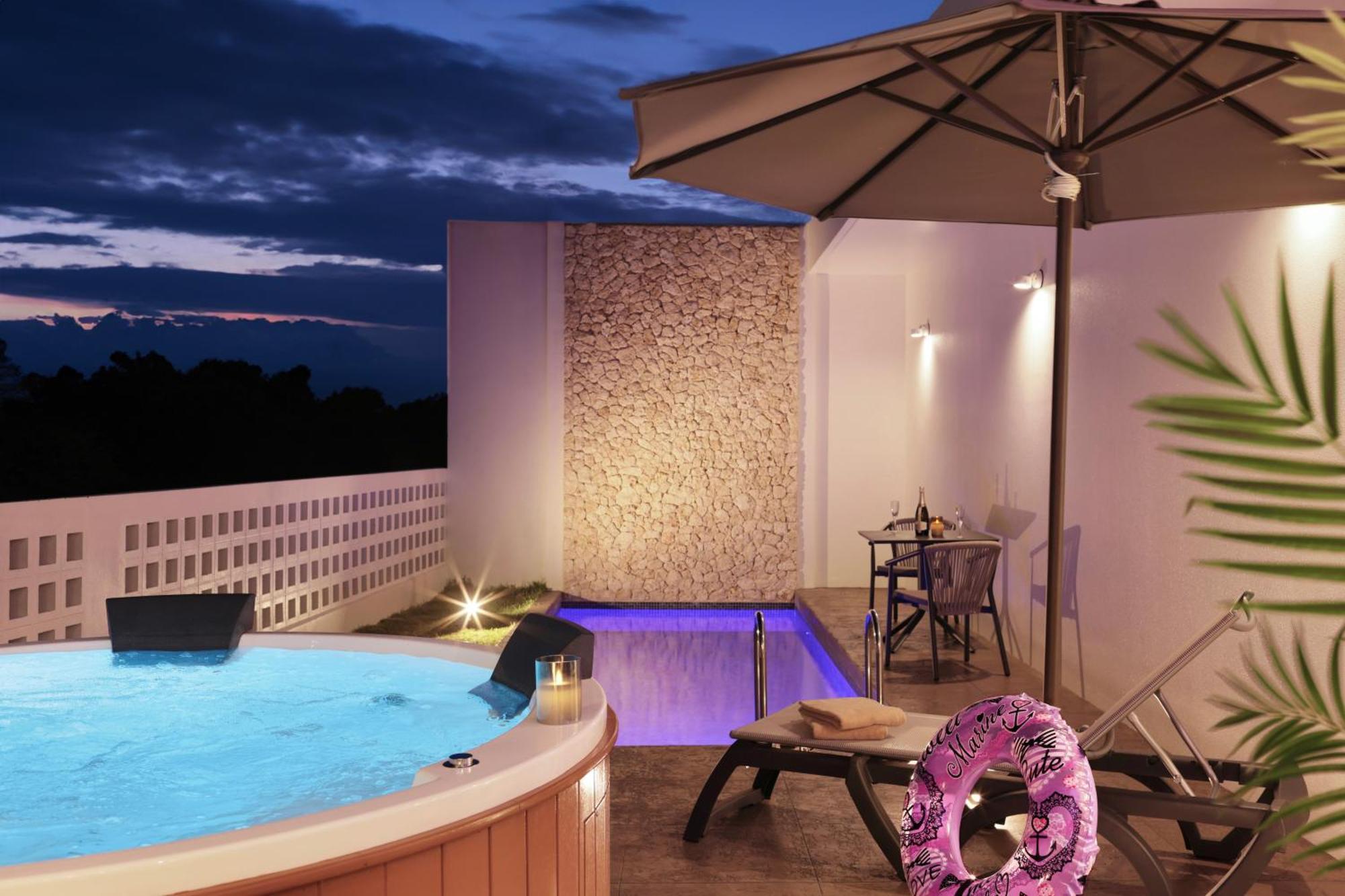 Crystal Villa Bayside Miyakojima  Exterior foto